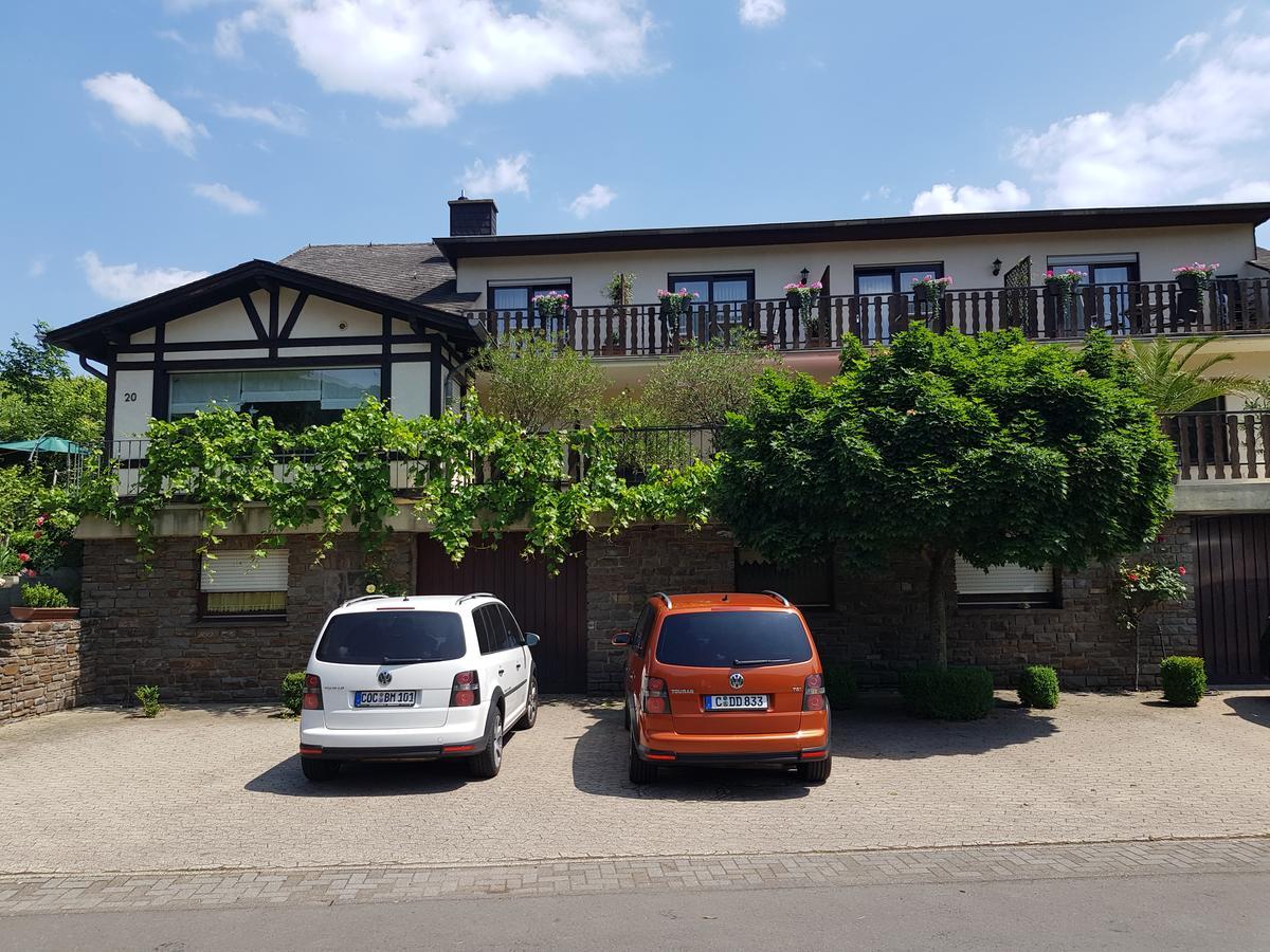 Weingut Erich Serwazi Мезеніх Екстер'єр фото
